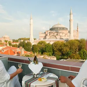 oteli̇ zi̇yaret edi̇n